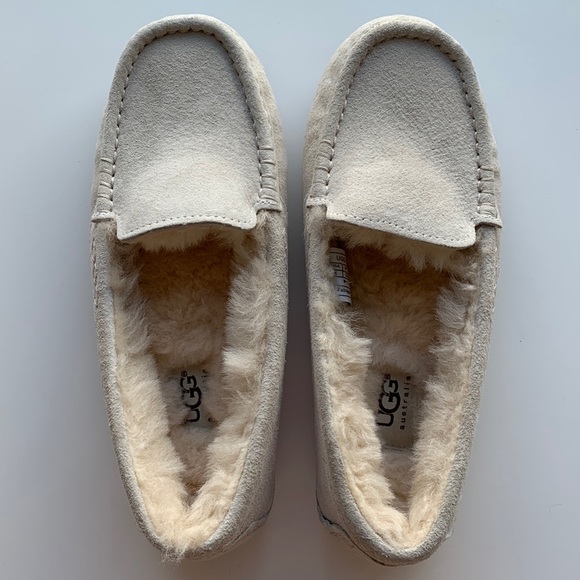 UGG W Ansley White Cloud - Picture 2 of 9